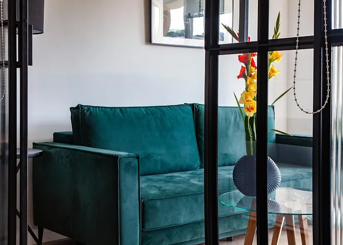 Appartement Luxurious, Spacious, Modern Gem. Great Location ! Warschau